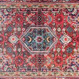 oriental carpet 104 x 73 cm