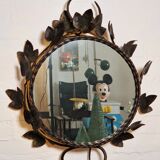 Miroir en fer forgé rétroéclairé en forme de feuille, France, années 1960