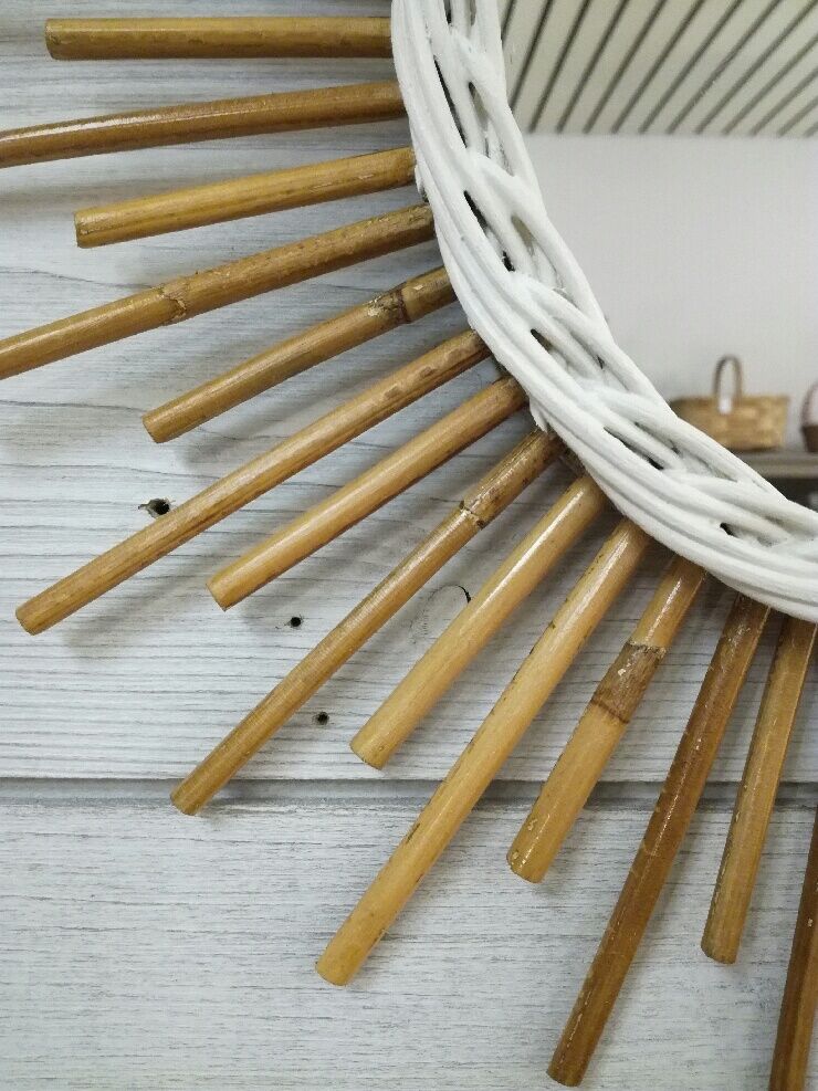 Sun rattan mirror 40x40cm