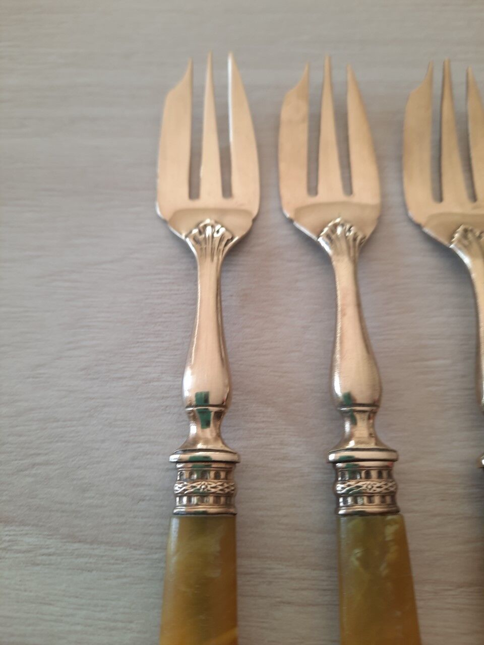 Old dessert forks