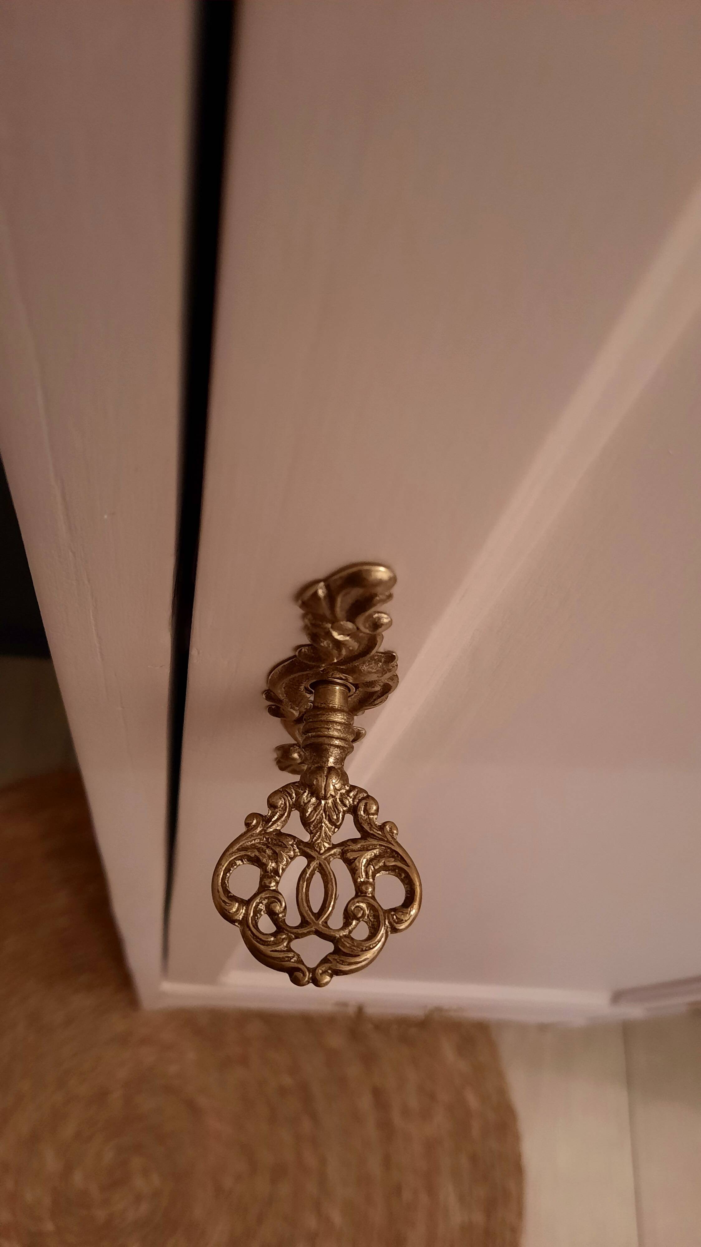 Powder pink Parisian bonnet wardrobe