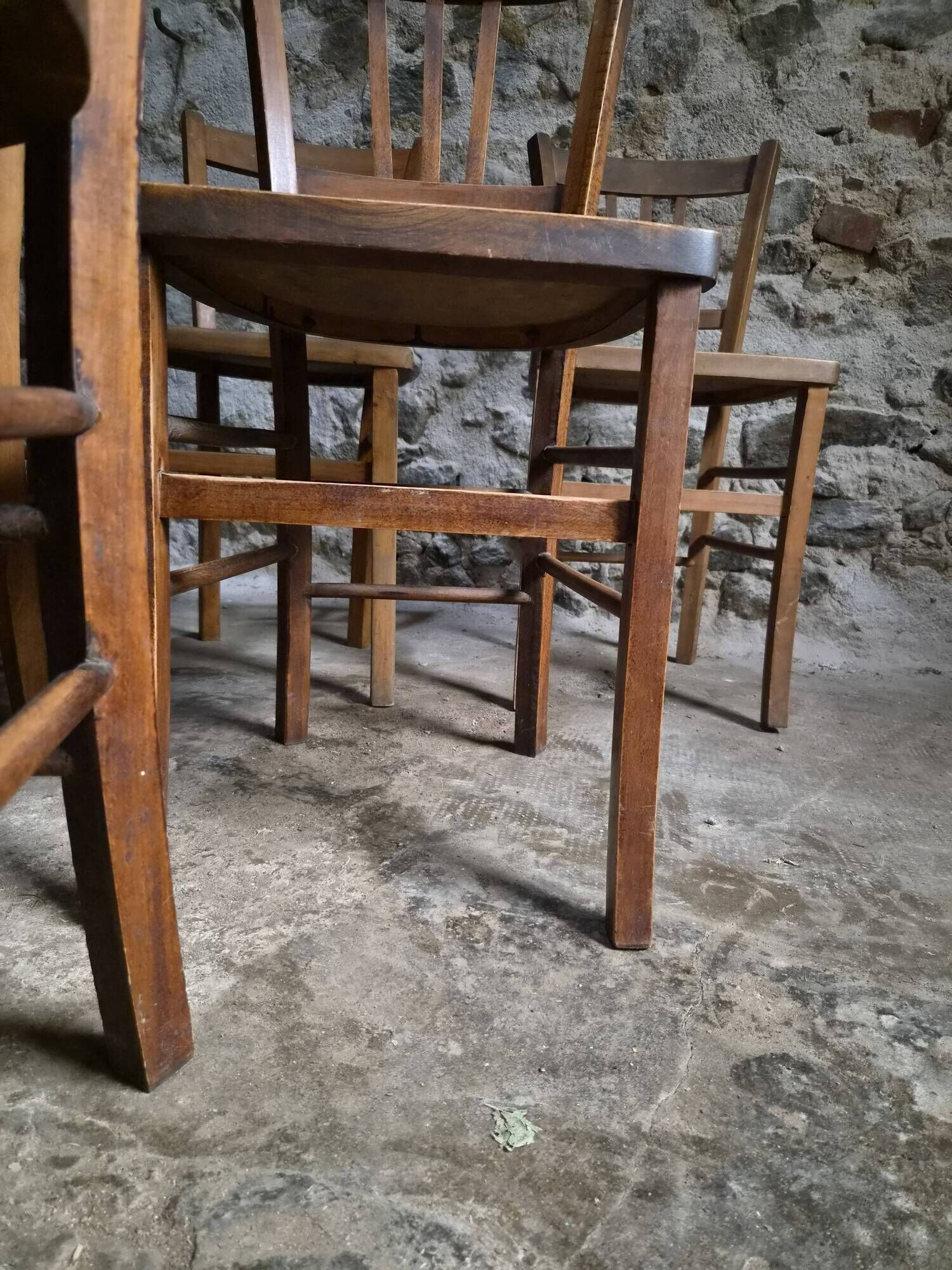 Set of 6 vintage French bistro chairs – Beech, 1950s
