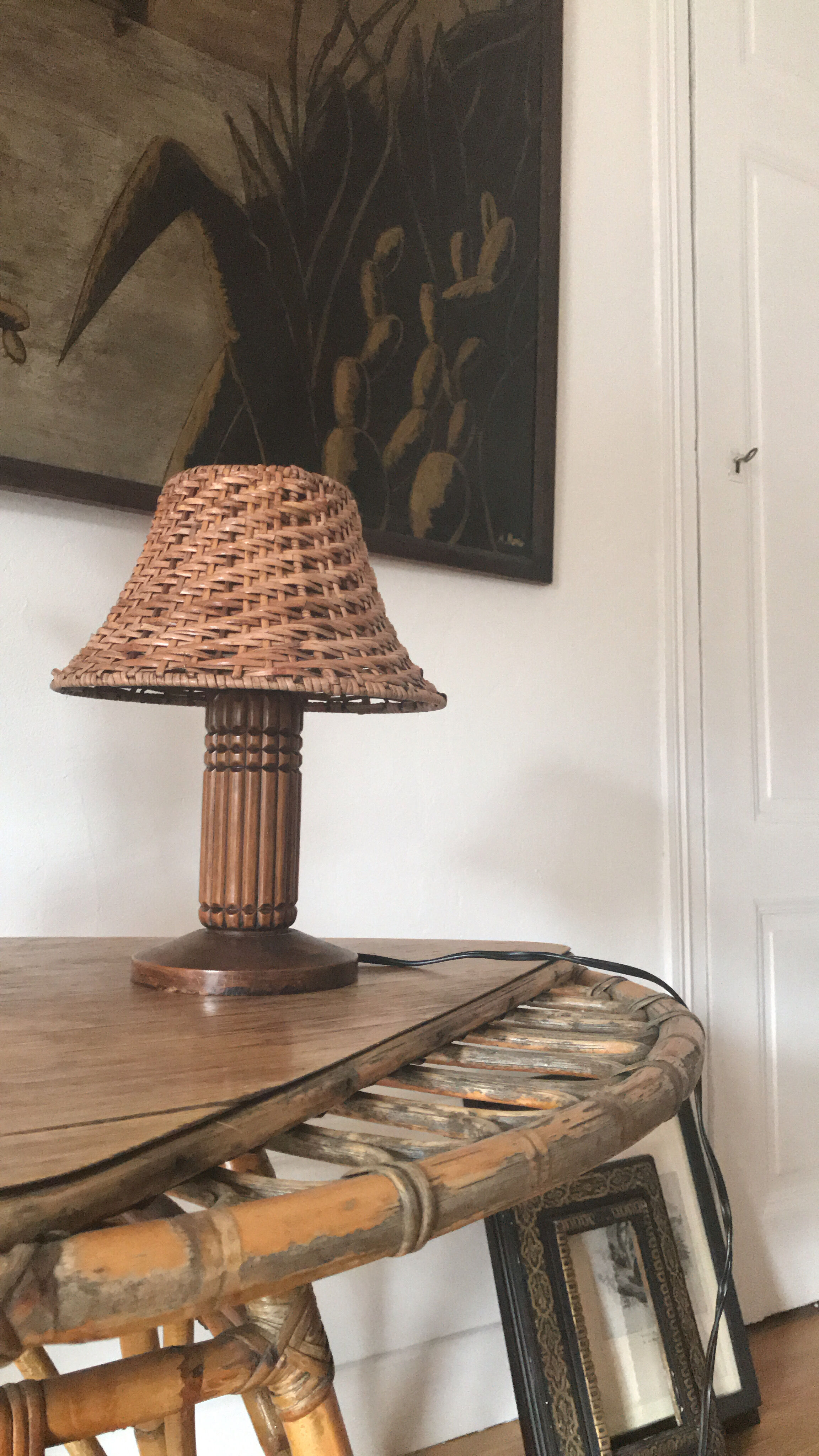 Art deco style lamp