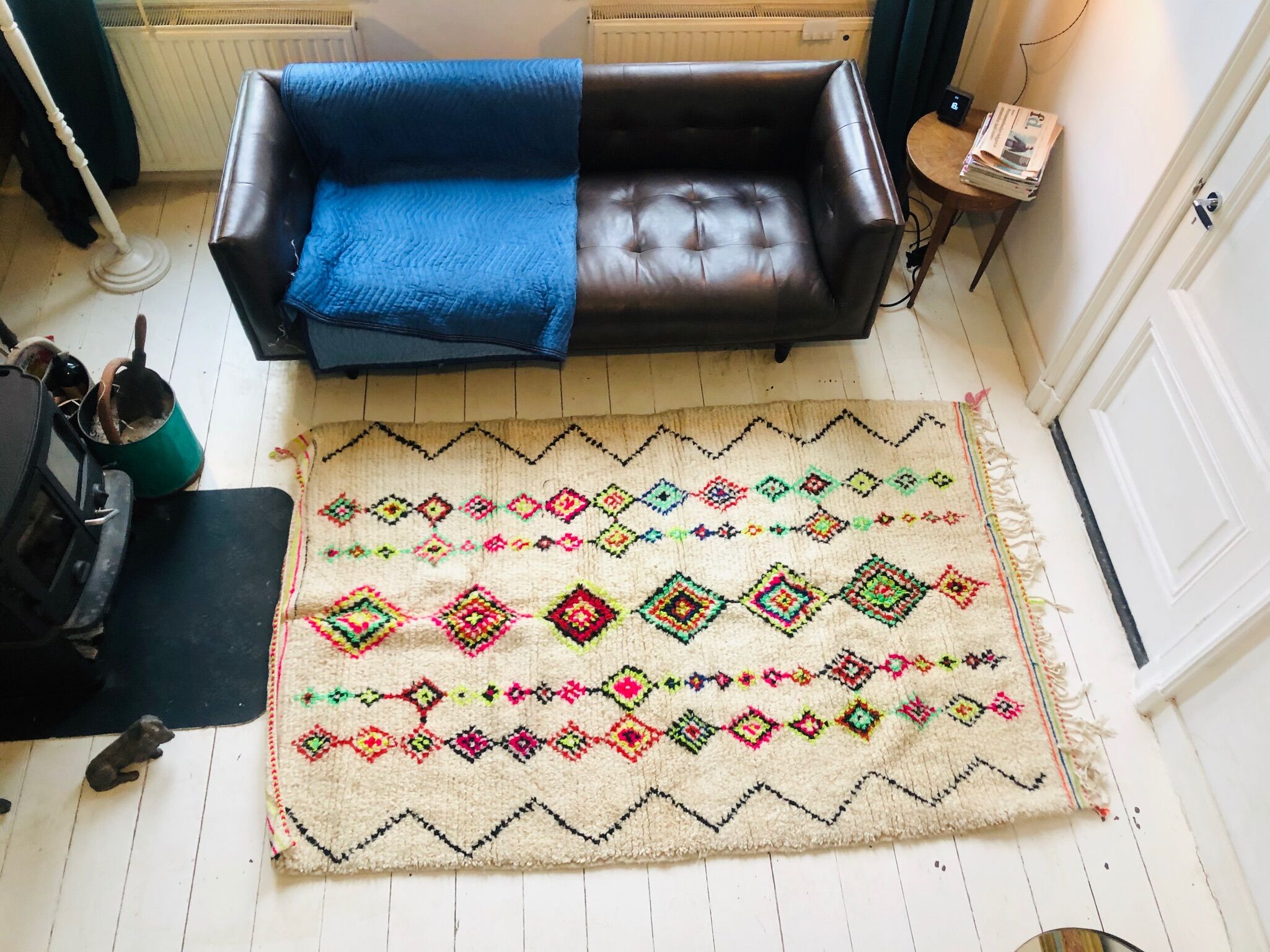 Chesterfield-style brown leather canape