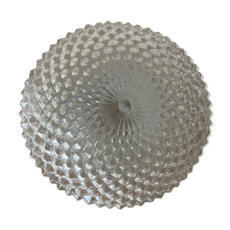 Diamond-point ceiling light in molded glass