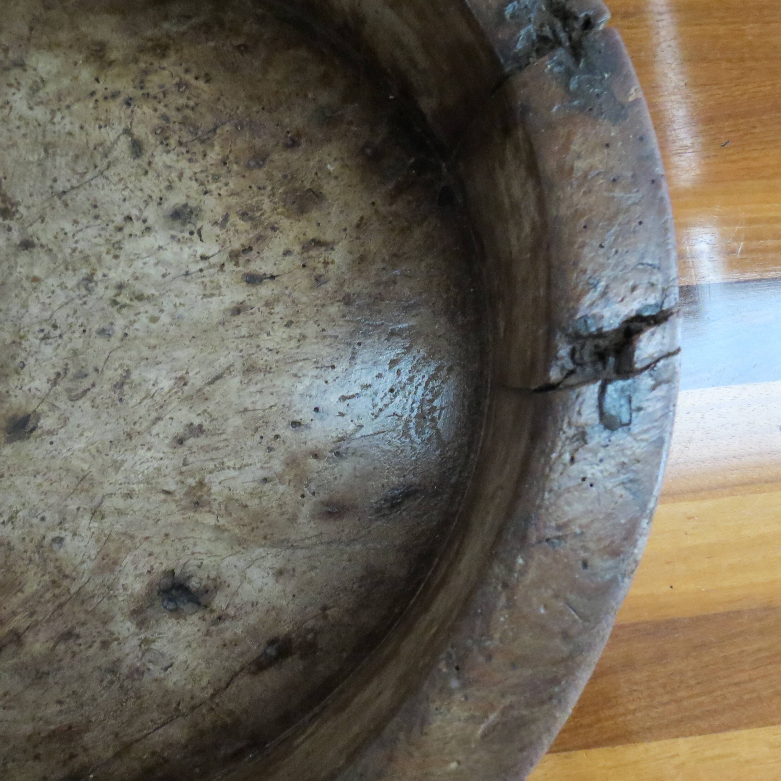 Antique 19th Century Large English Elm Wooden Straight Sided Dairy Wash Bow