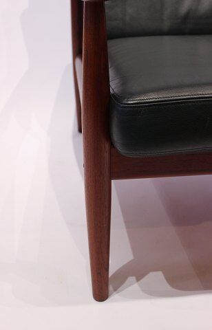 Armchair model 118 by Grete Jalk