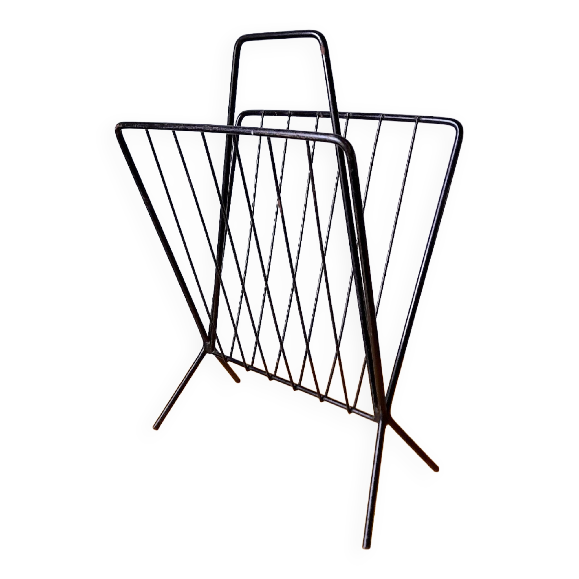 Metal magazine holder