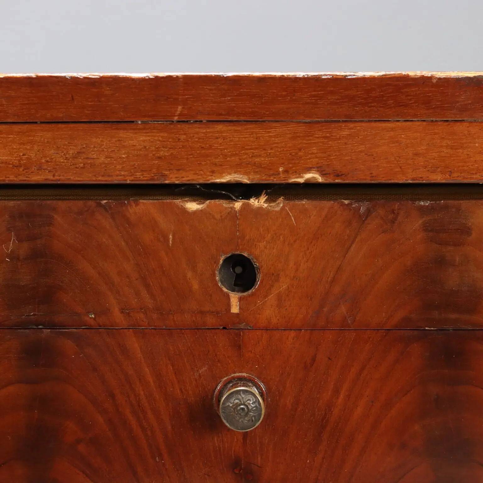 Antique mahogany sewing table with drawer, Italy, 19th century