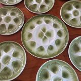 Vintage oyster service Moulin des Loups Orchies barbotine, 12 plates