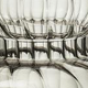Vase en verre gris