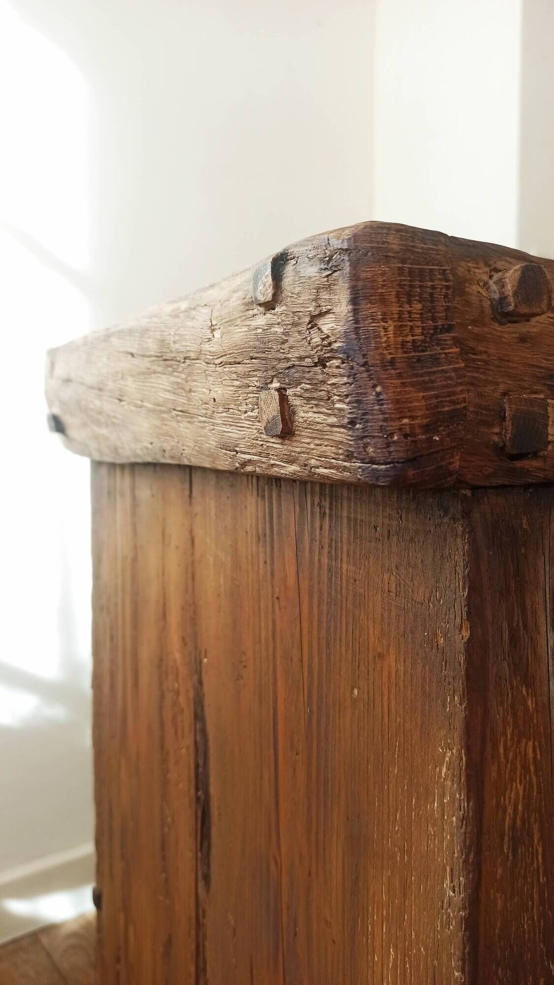 Occasional table/side table/shelf