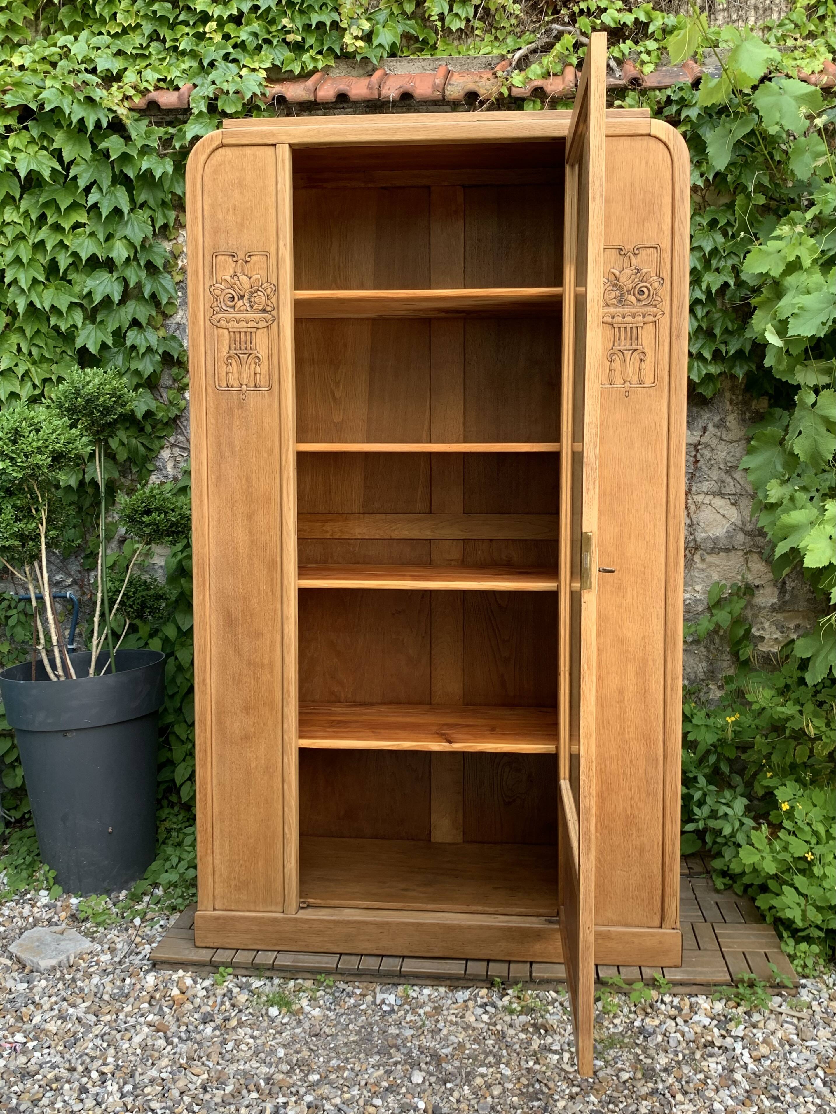 Armoire parisienne vitrée art déco bois brut 1930