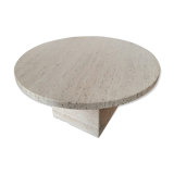 Round coffee table in travertine