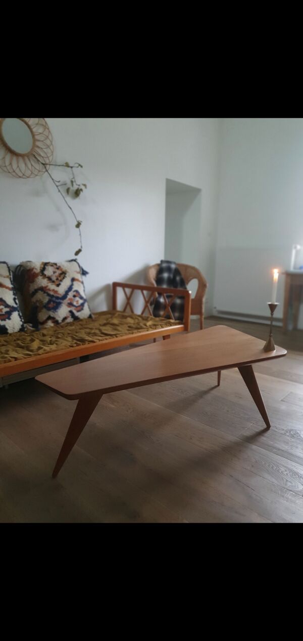 Table basse tripode
