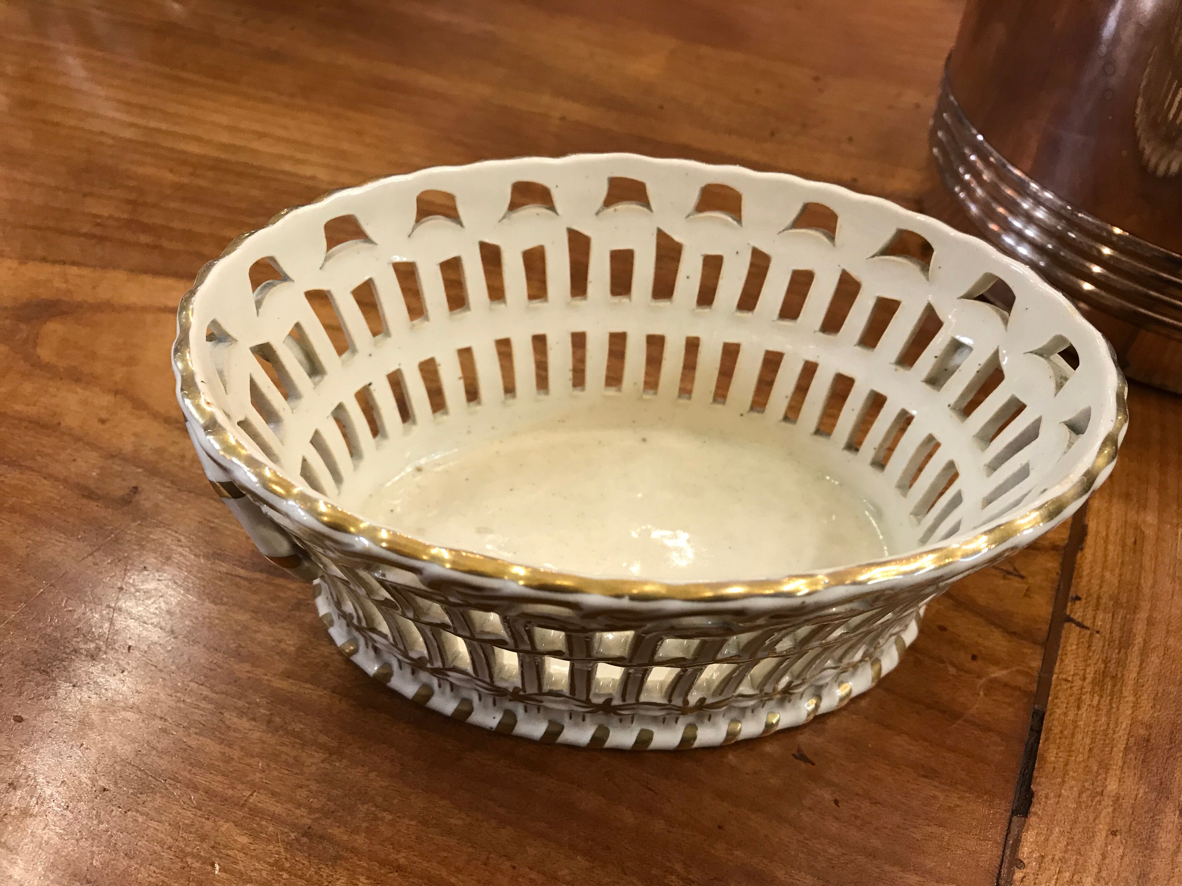 Stamped serrated ramekin Lunéville