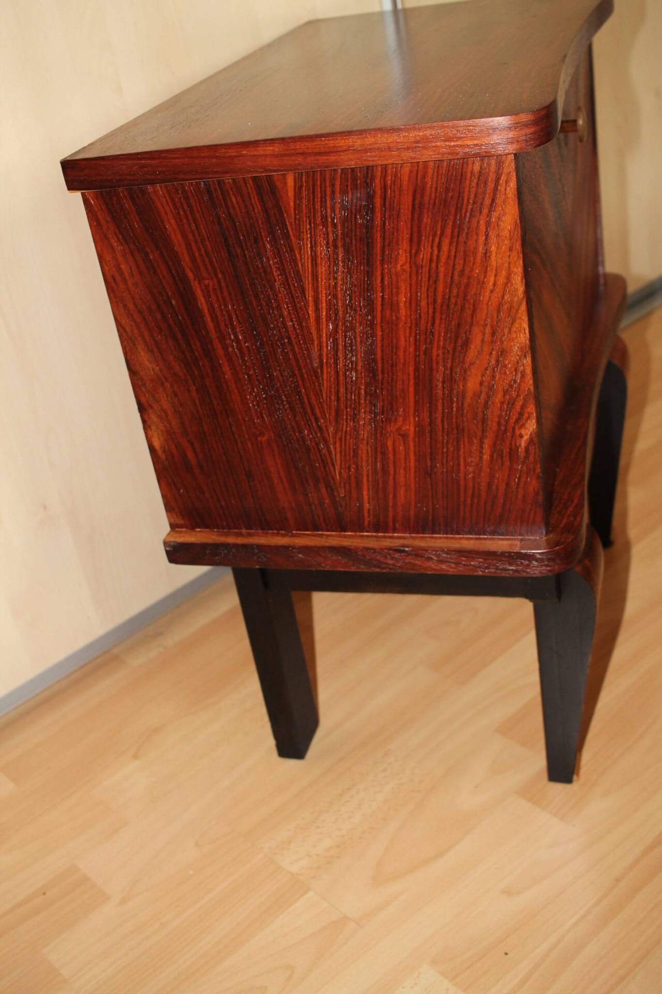 Table de chevet ou d appoint années 50