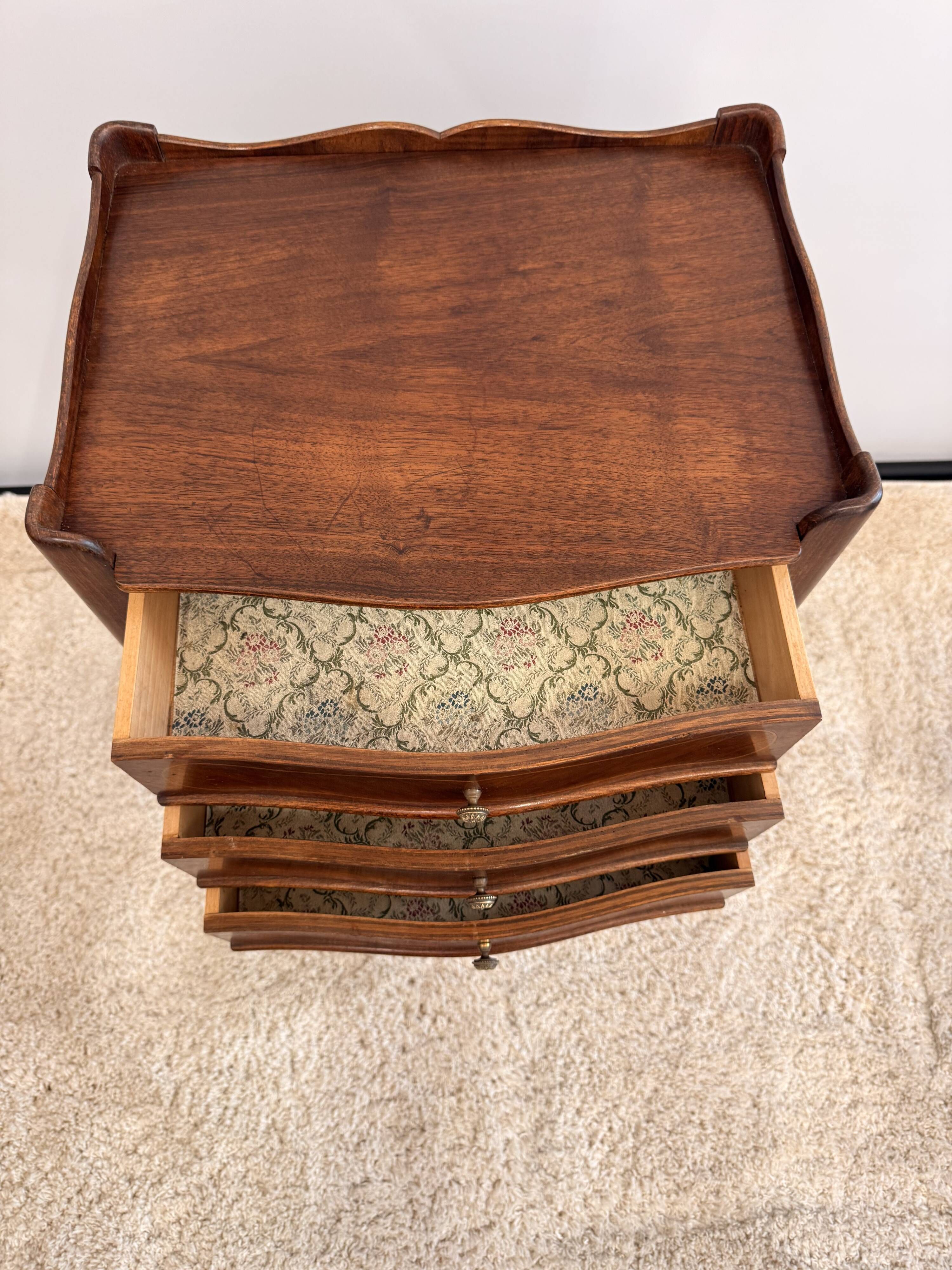 Louis XV and Louis XVI transitional bedside table – 3 drawers