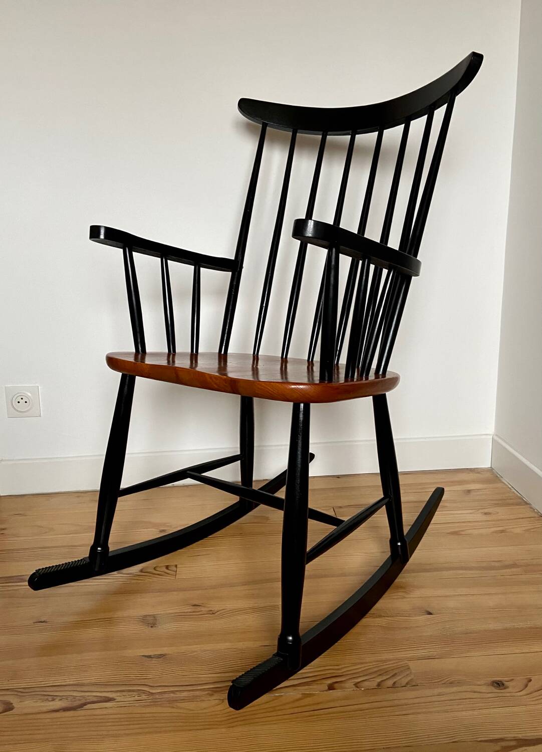 Vintage Scandinavian design rocking chair