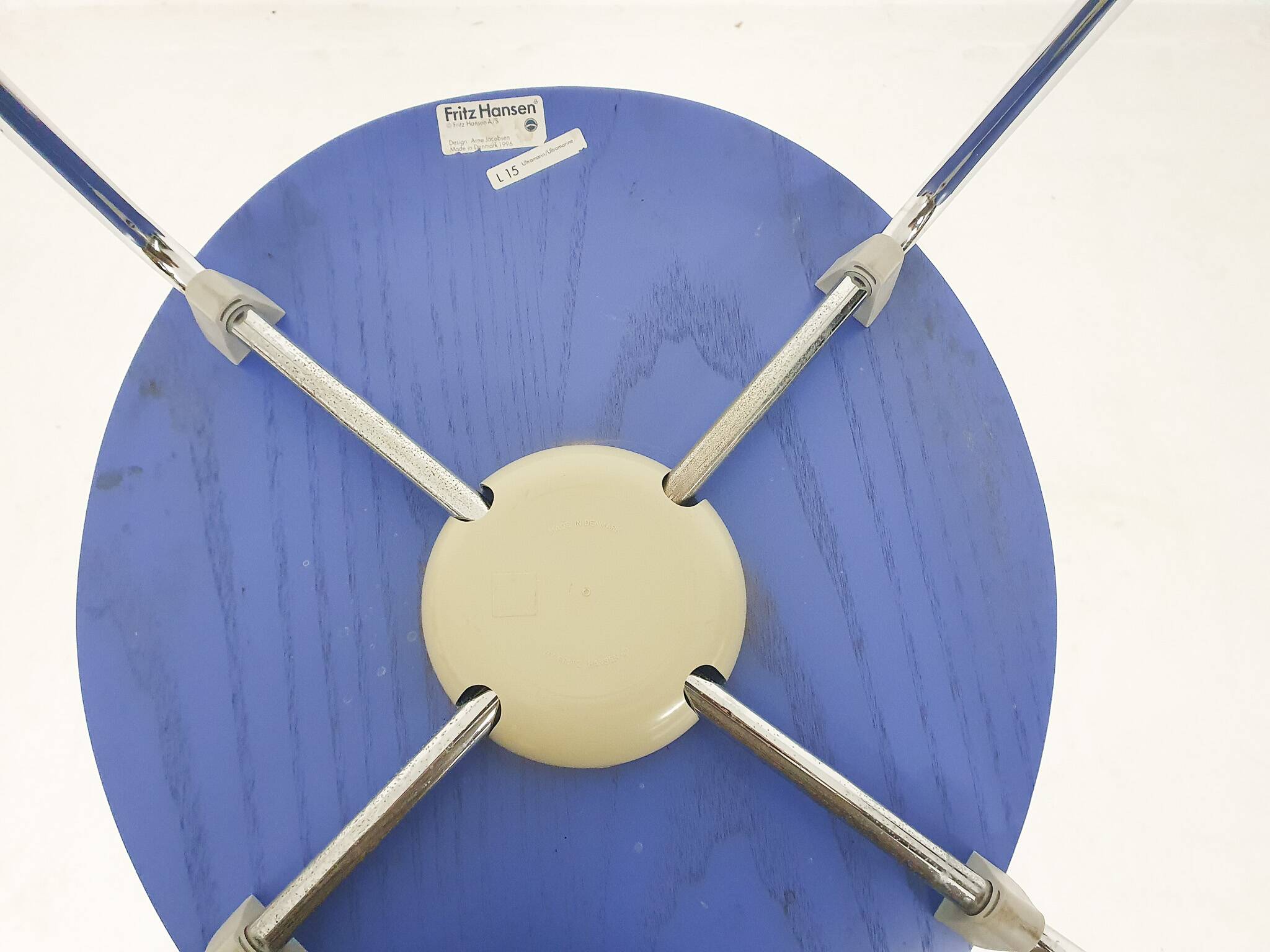 Arne Jacobsen for Fritz Hansen ultramarine (L15) wooden "Ant" chair, Denmar