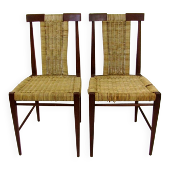 Une paire de chaises de rudolf frank pour lucas schnaidt, allemagne 1962