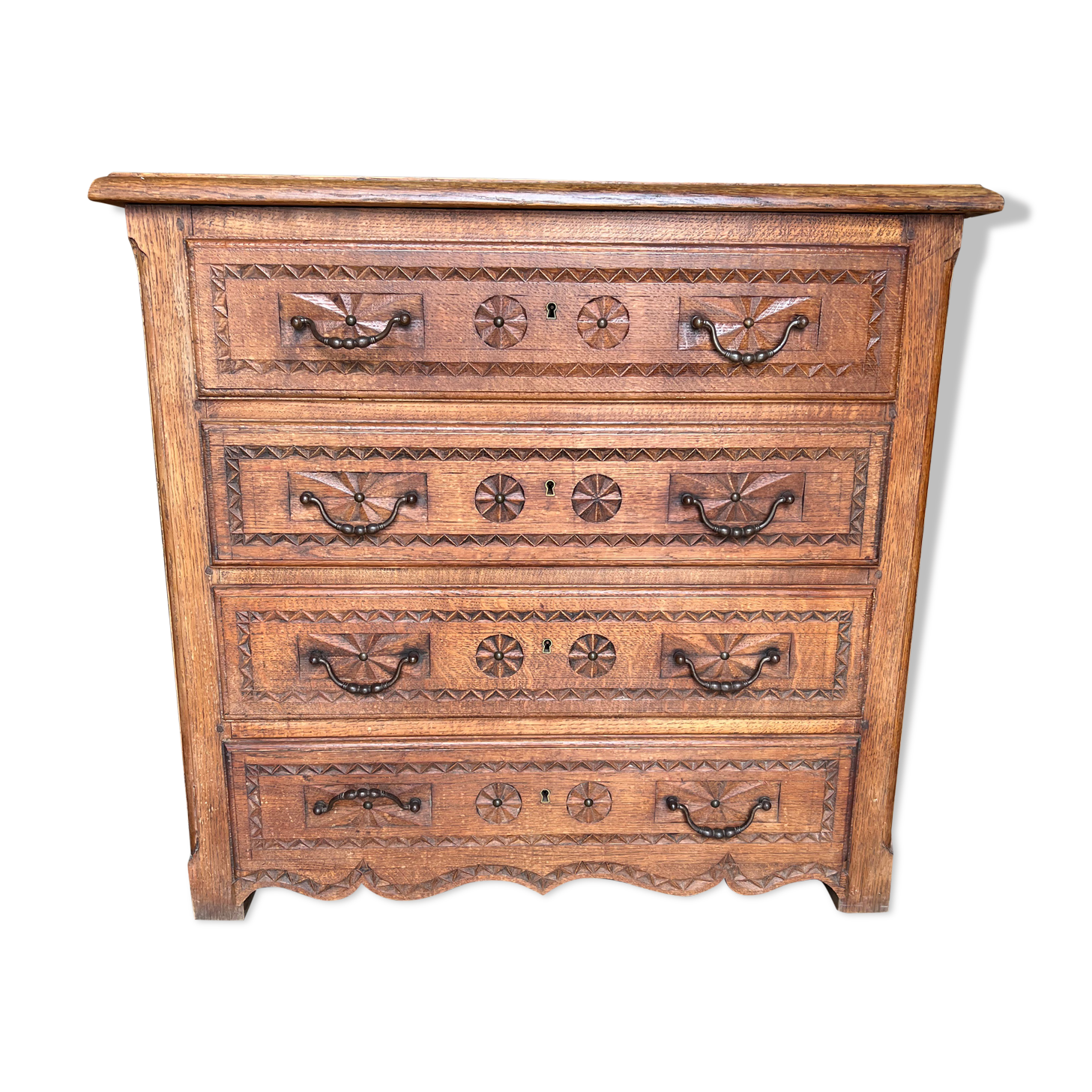 Commode en chêne de style breton 4 tiroirs