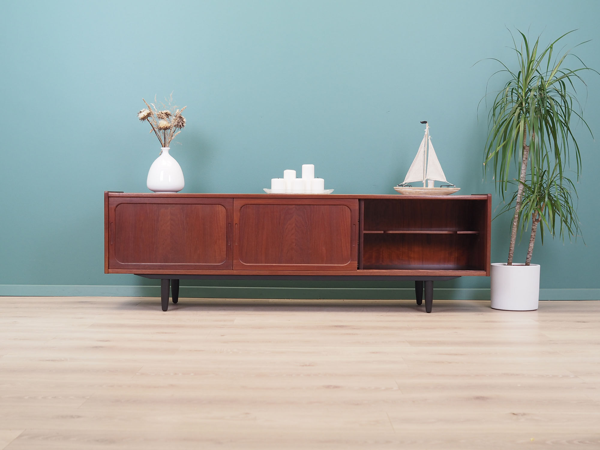 Teak lowboard, Danish design, 1960s, production: Denmark