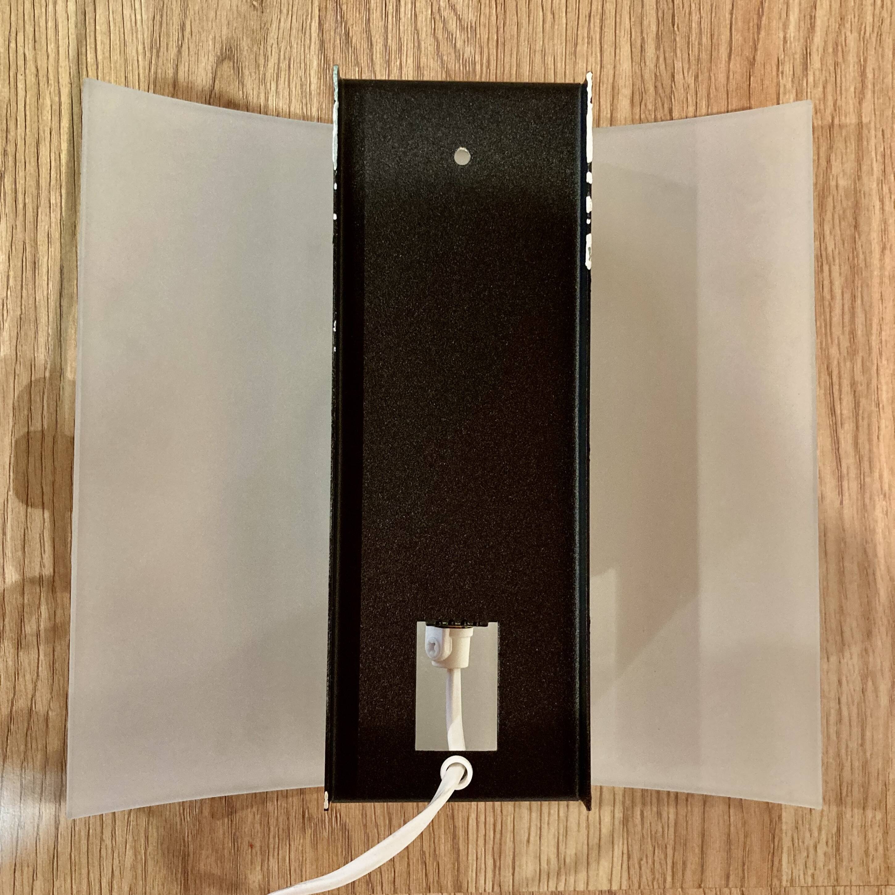 LARGE GLASS WALL LIGHT SCANDINAVIAN DESIGN.