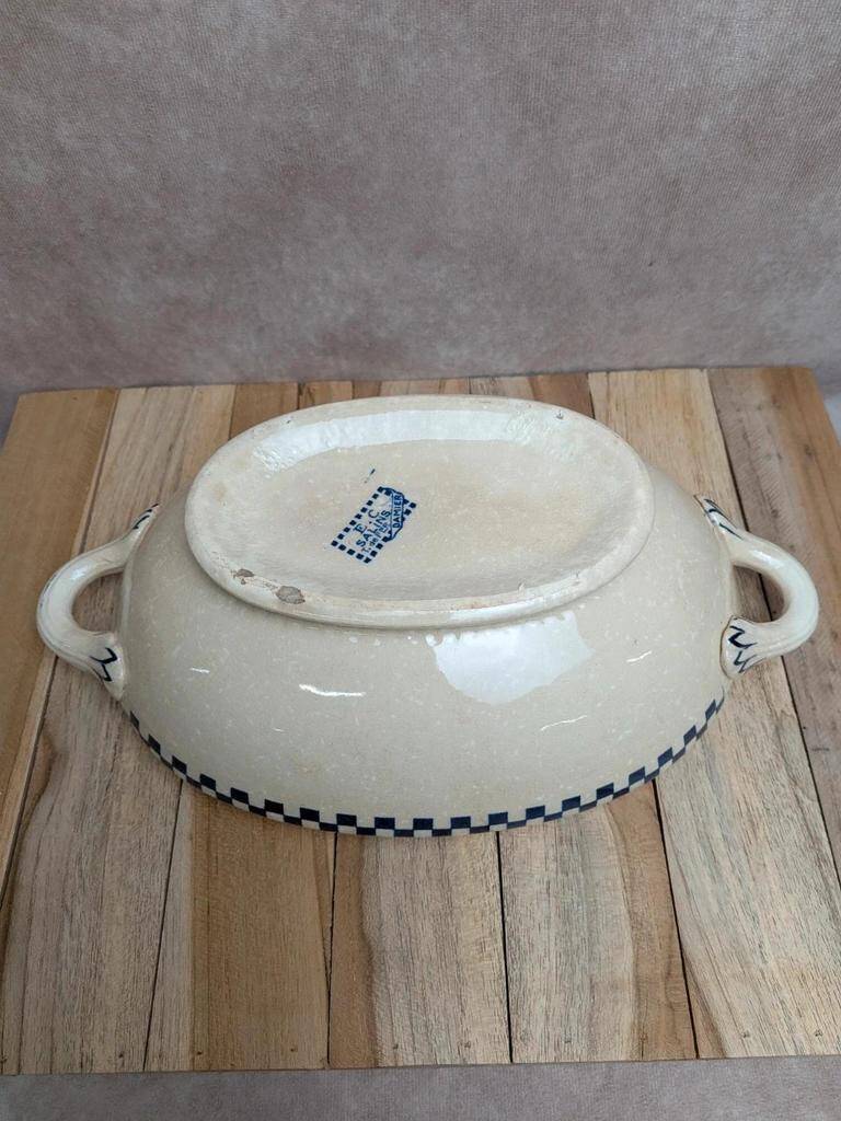 Iron Earth vegetable dish Salins model Old Checkerboard