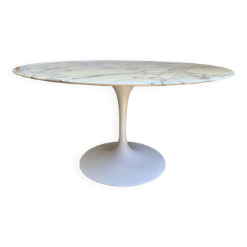 Table Tulip Knoll International par Eero Saarinen – Plateau rond en marbre