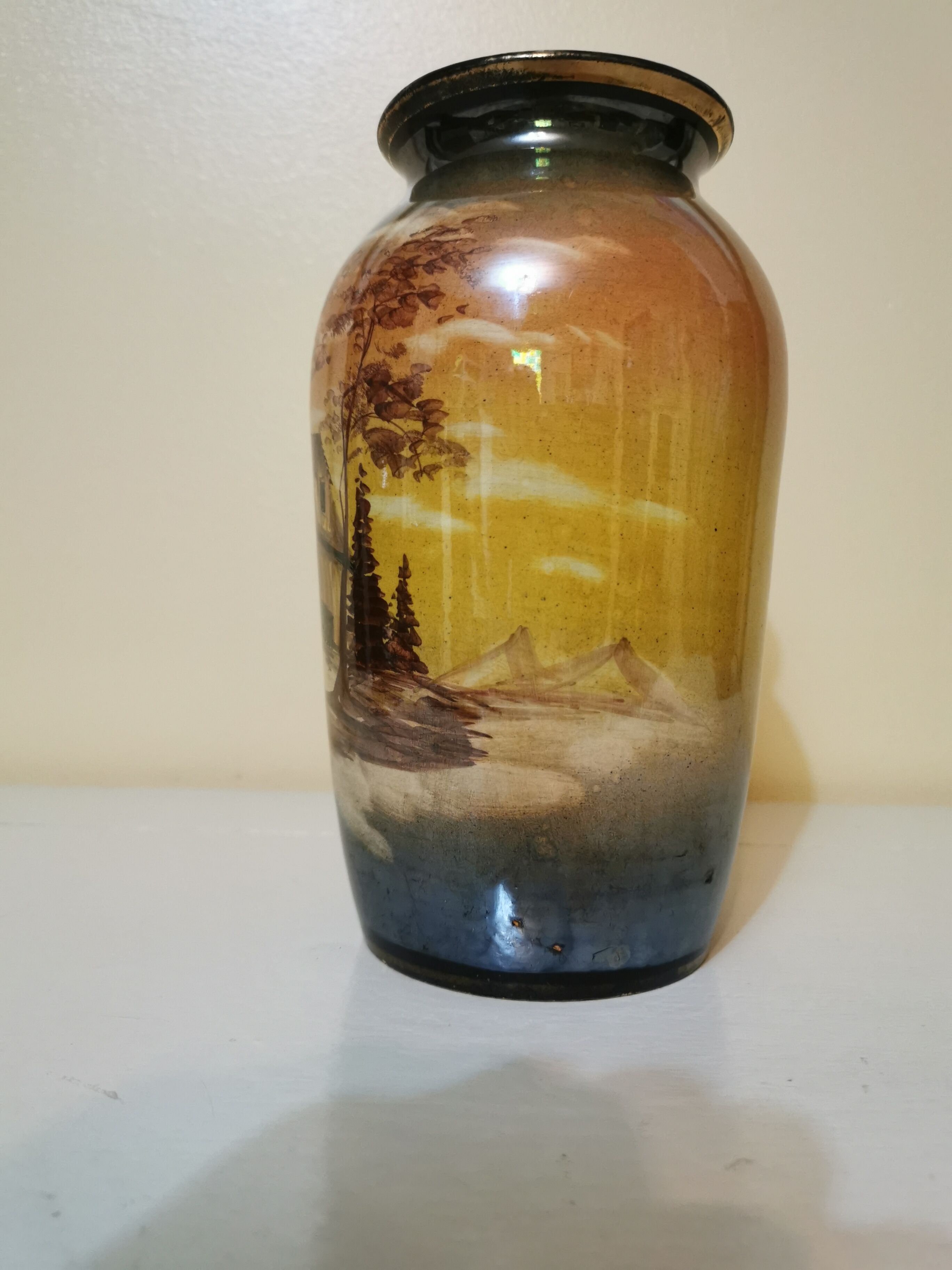 Porcelain vase by Capoa