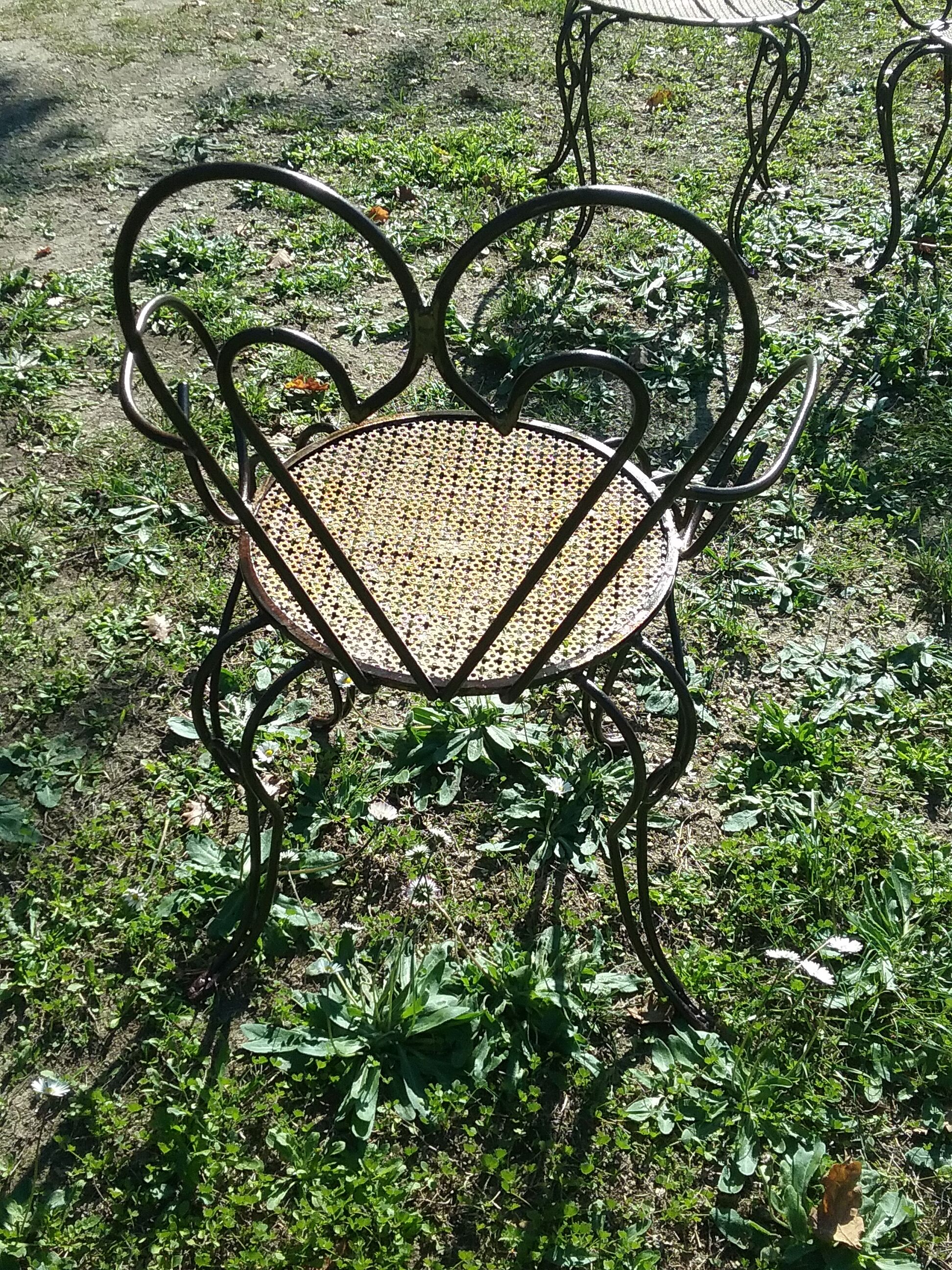 Salon de jardin en fer forgé