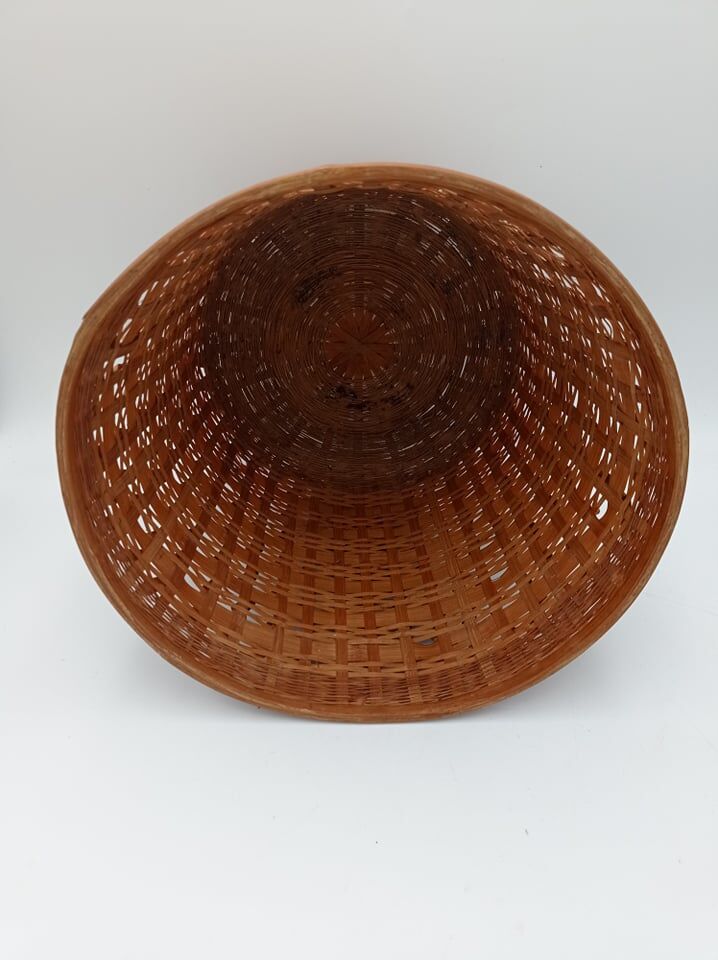 Wicker pot cache basket