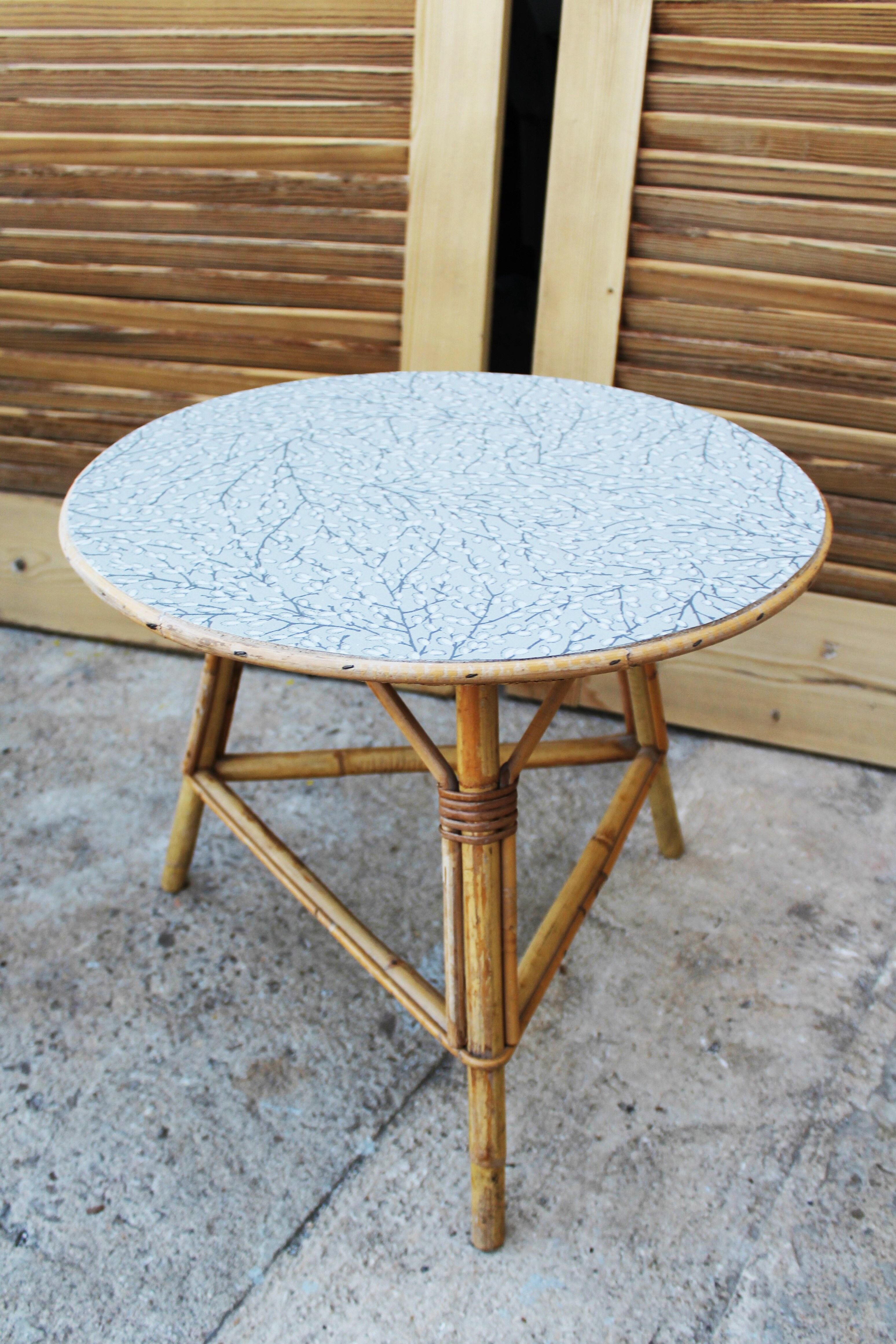 Table en rotin vintage 1960