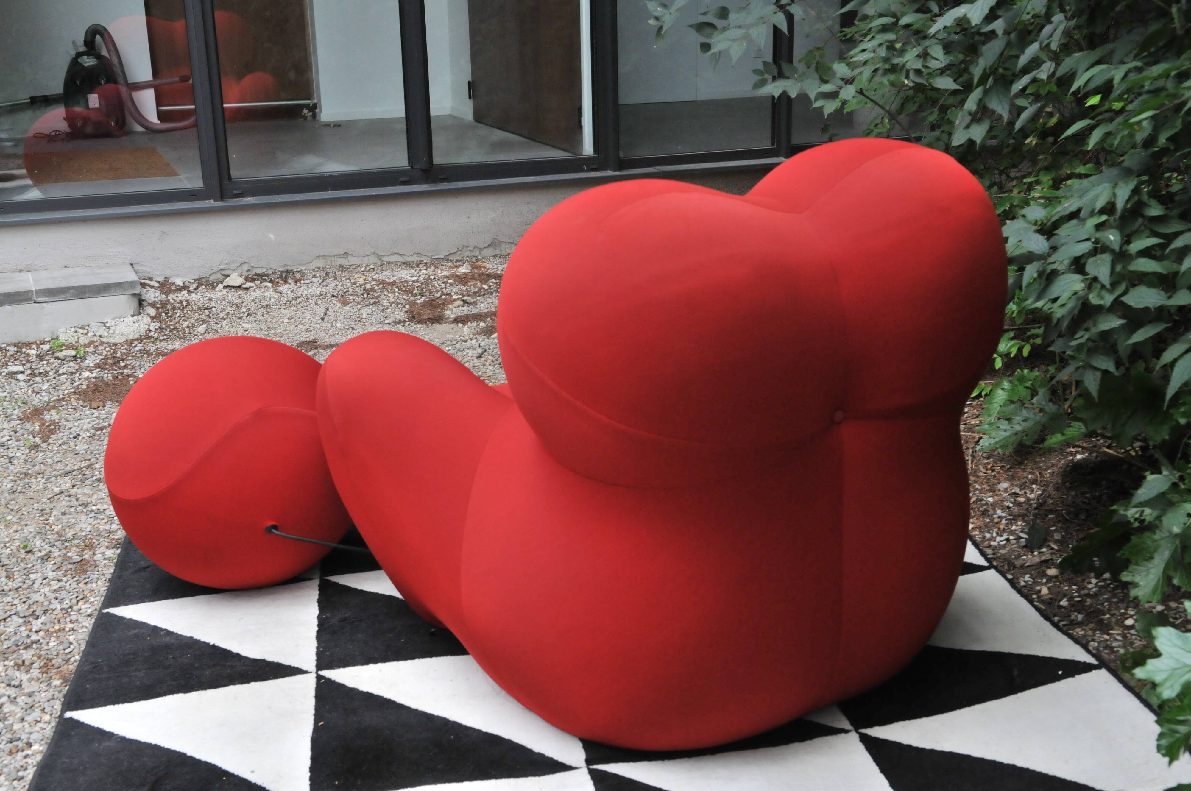 B&B Italia UP5 armchair and footrest UP6 Gaetano Pesce