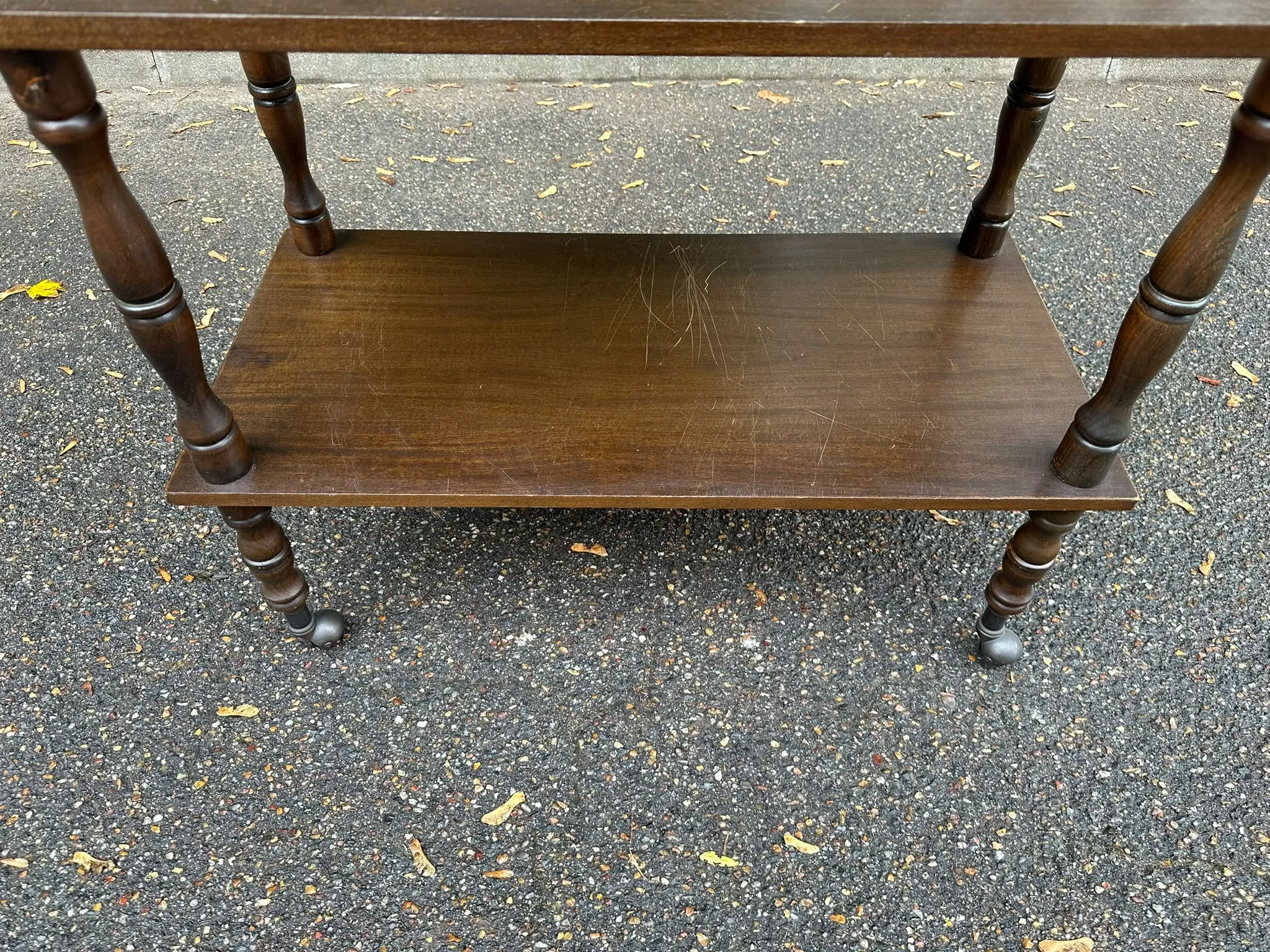 Vintage dessert trolley – Side table / Retro TV unit 1980