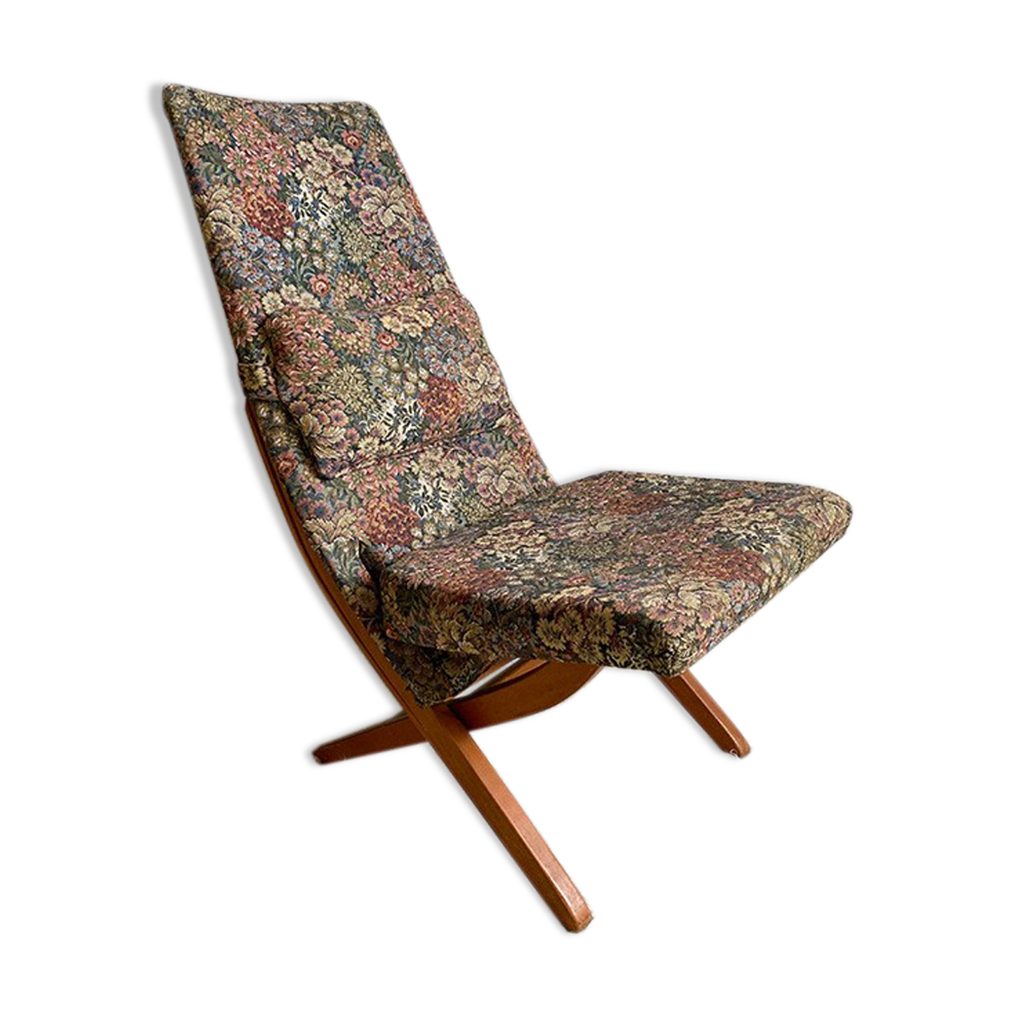 Upholstered recliner chair