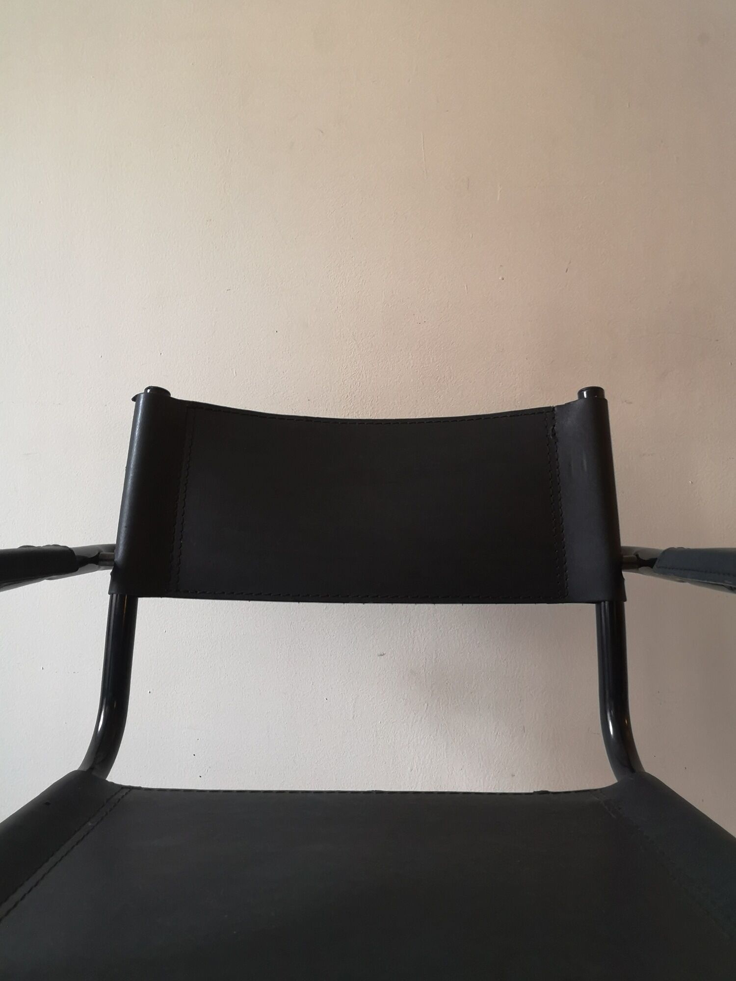 tubular armrest chair metal black matte & leather, Italy 1970
