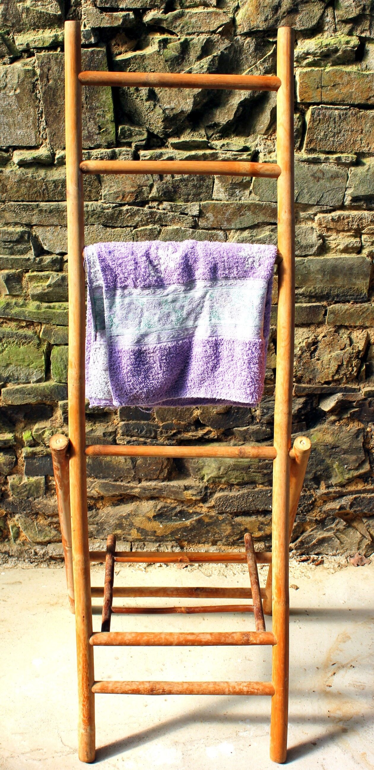 Vintage bamboo towel holder 70s
