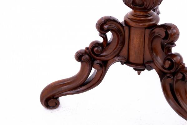 Antique card table from around 1870. After renovation.