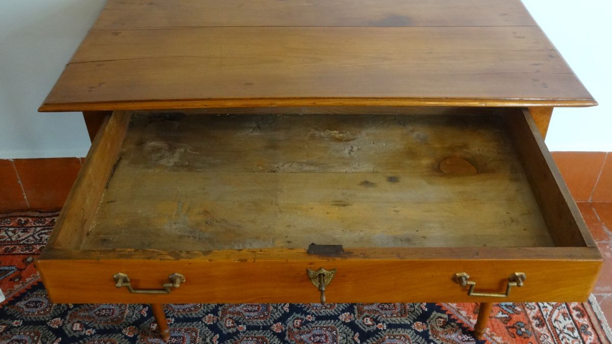 Office in cherry period Louis XVI