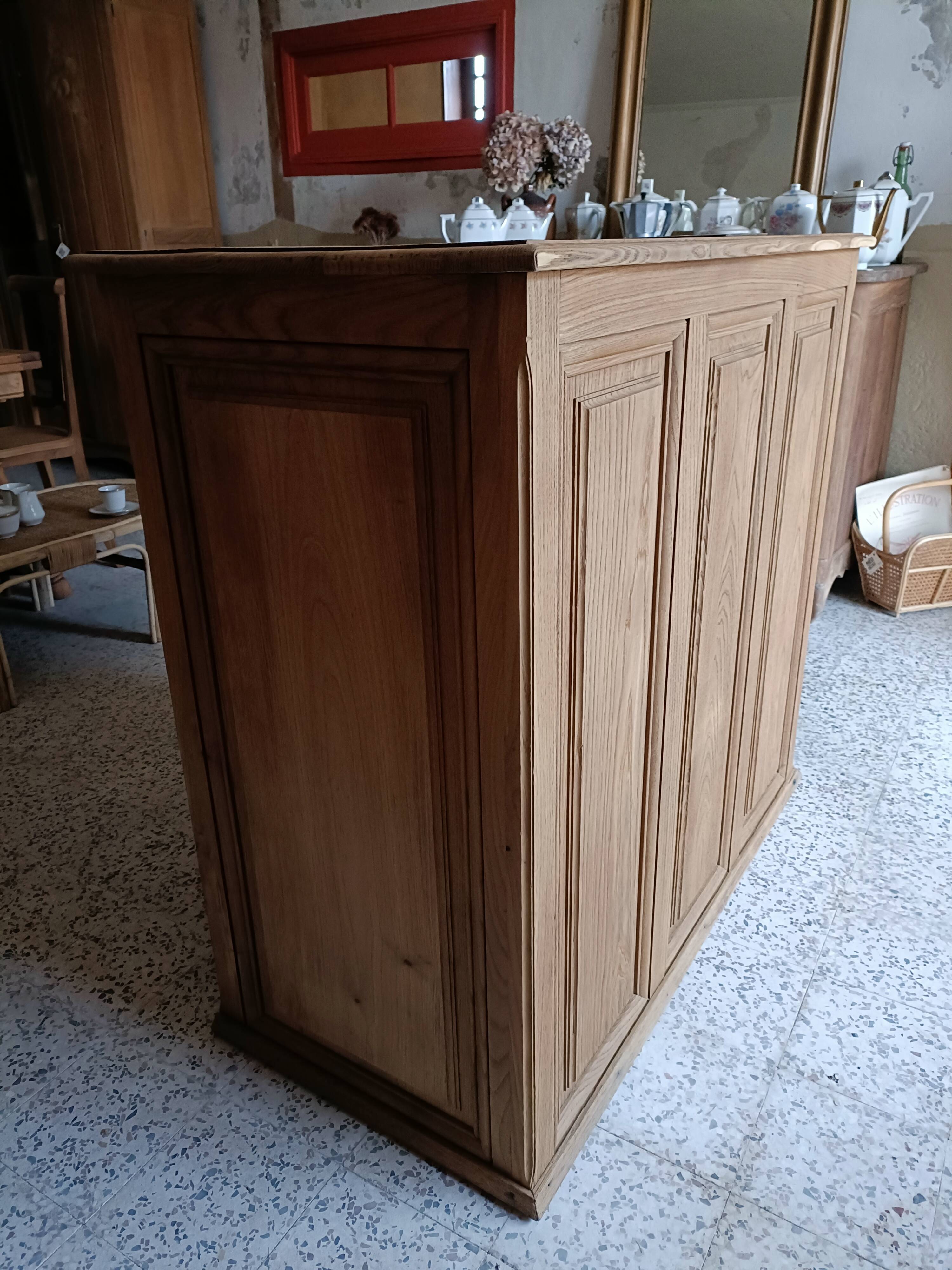 Renovated shop counter