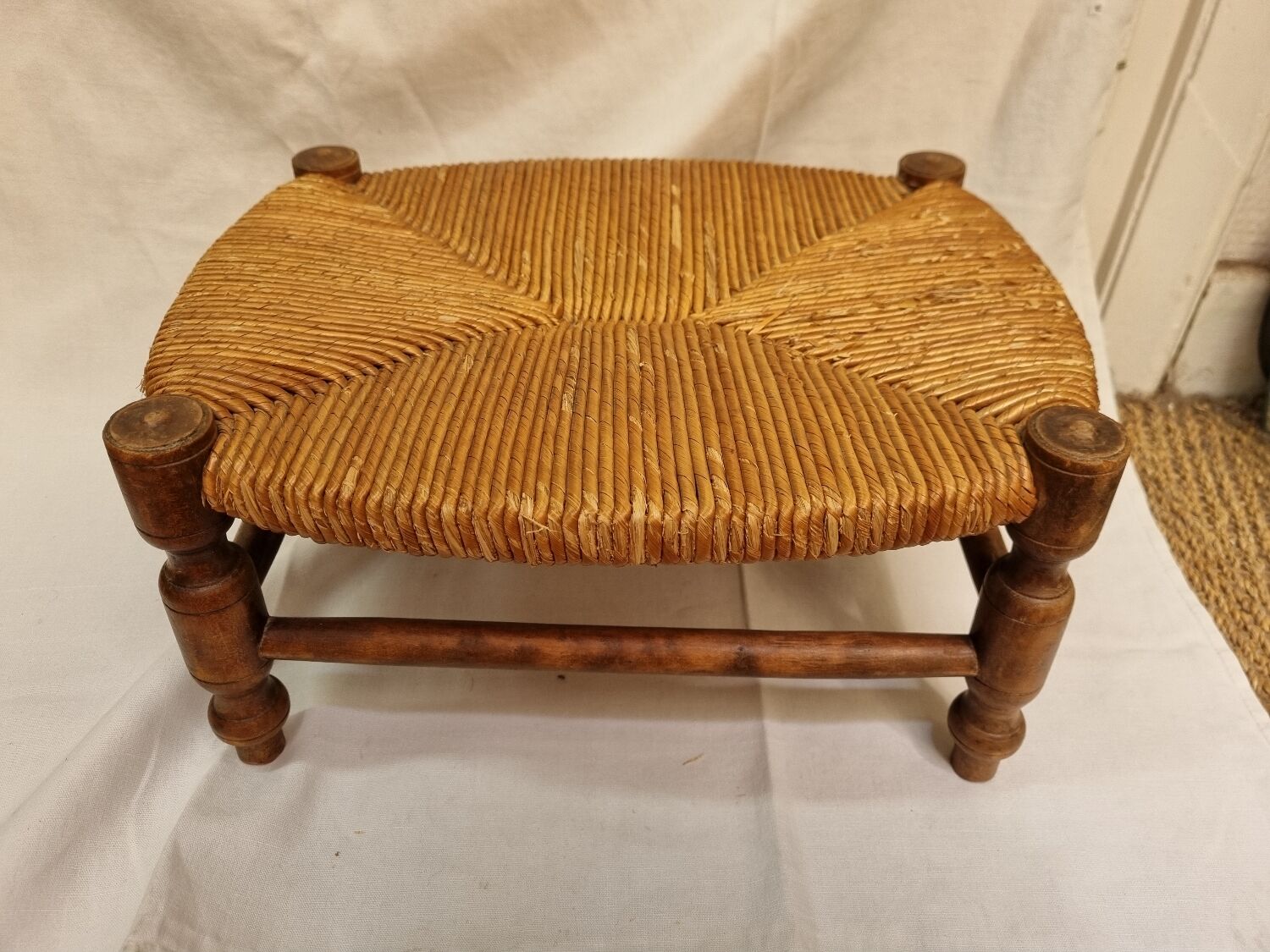 Brutalist footrest wood & mulching