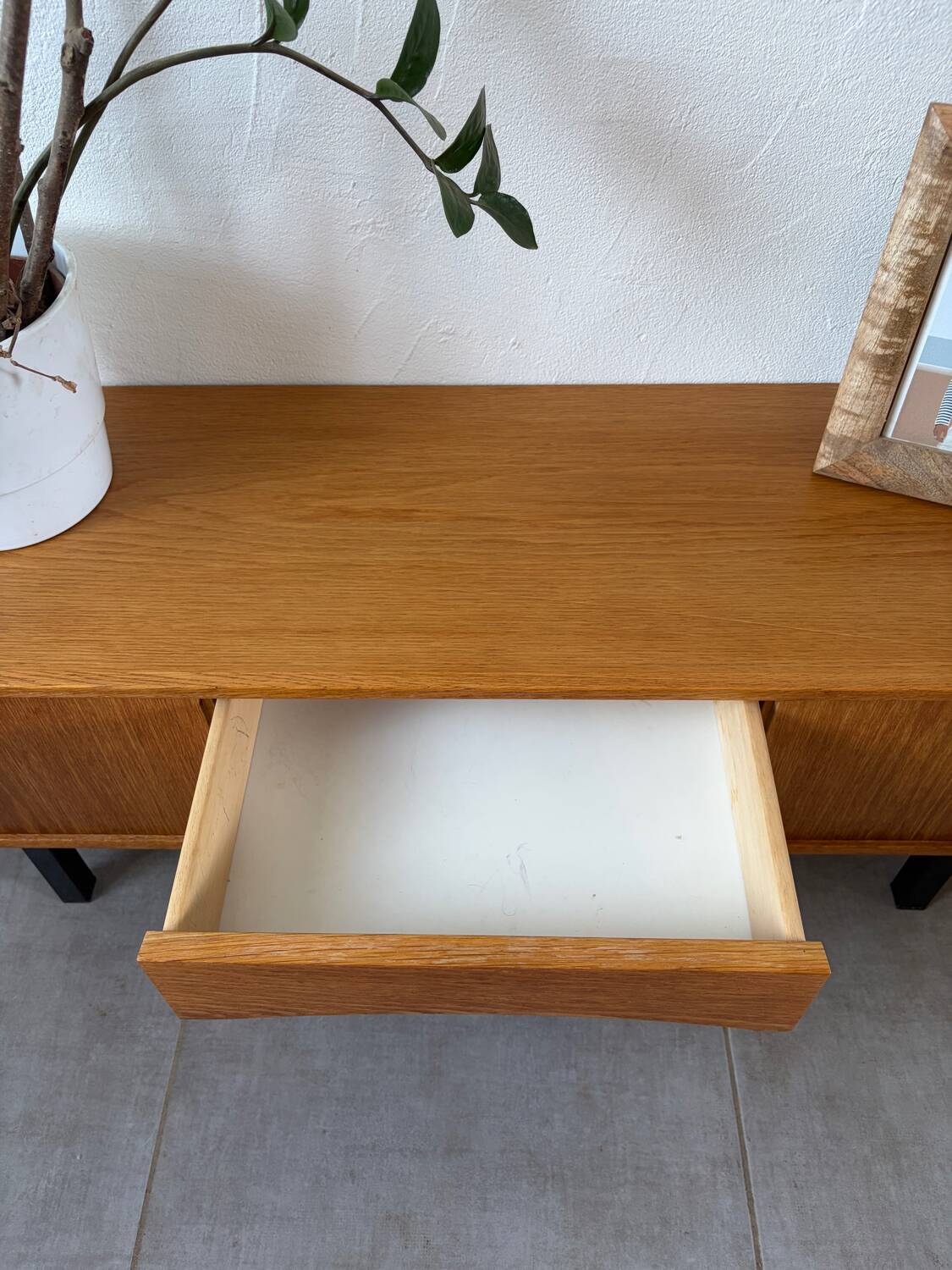 TV furniture / vintage mini sideboard