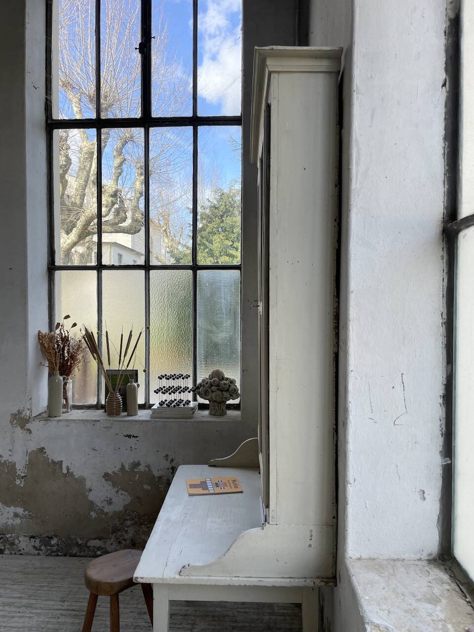 20th century showcase office