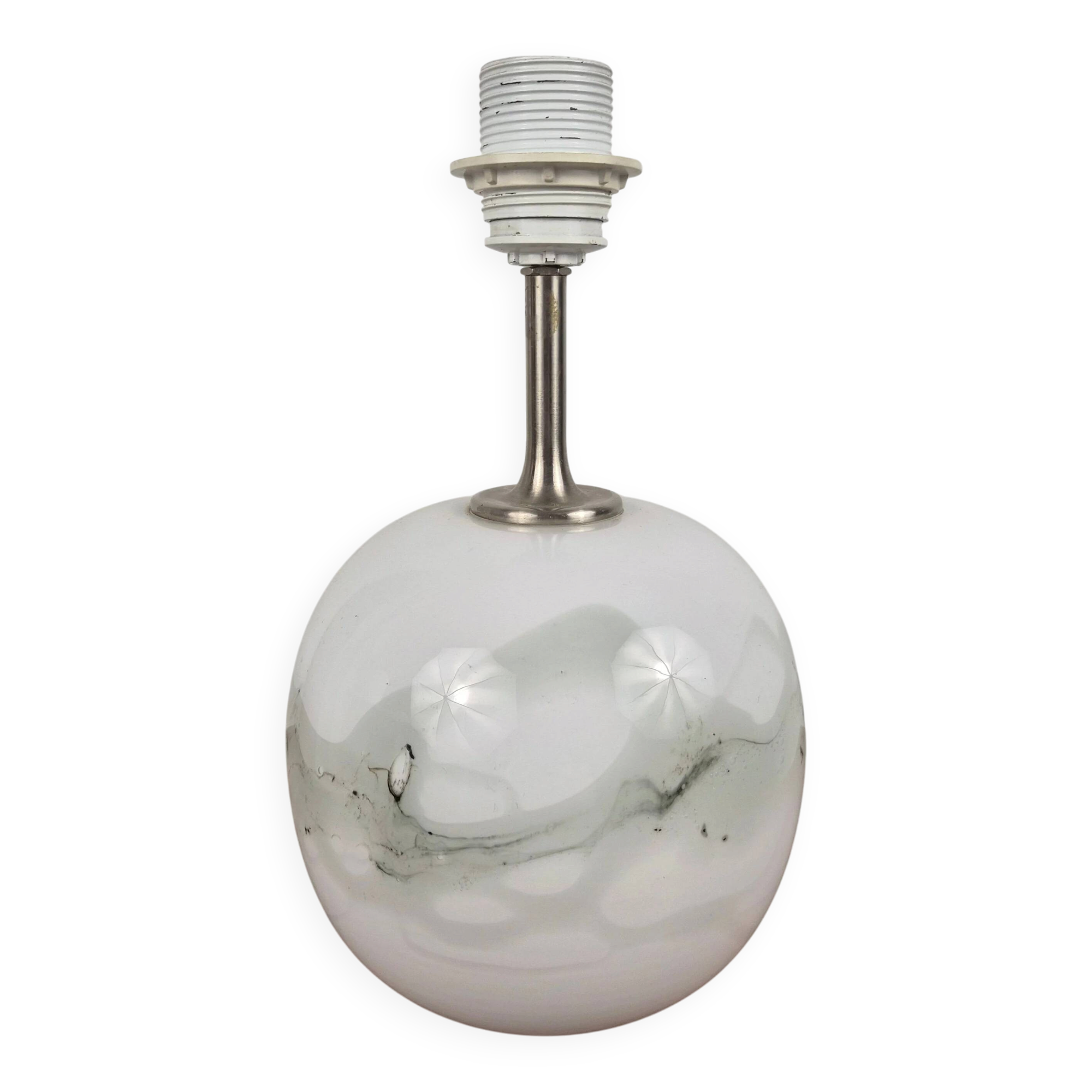 Blown glass table lamp with Sakura pattern by Michael Bang for Fyens Glasværk Denmark, 1960.
