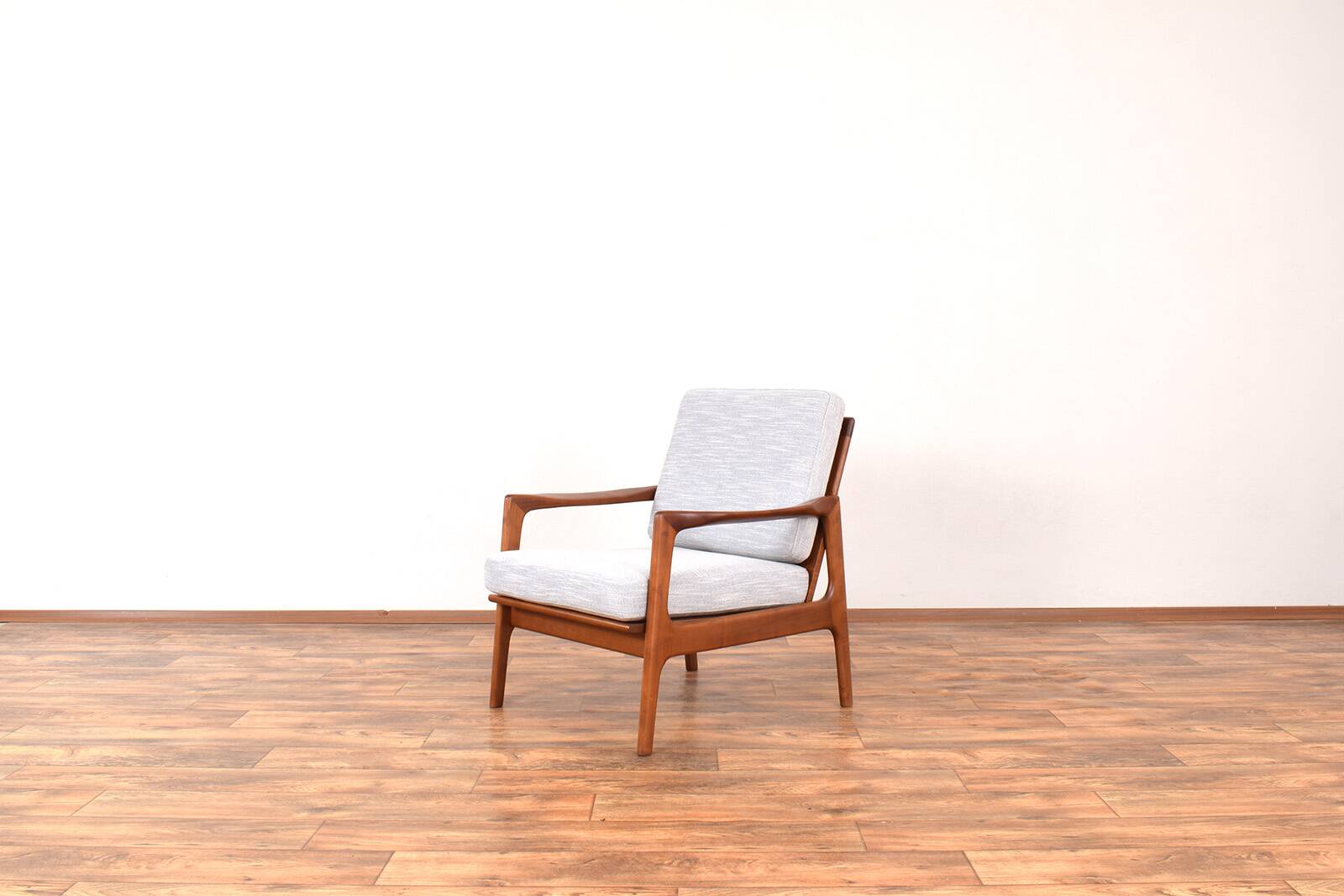 Fauteuil lounge Mid-Century par Illum Wikkelsø, années 1960.