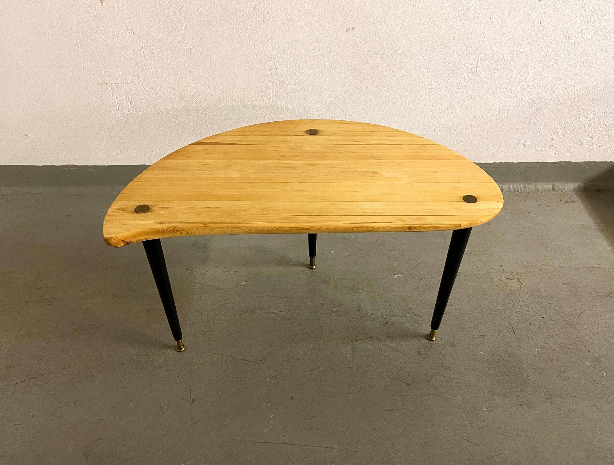 Kidney-Shaped Side Table Produced by Svensk Fur, Sweden, 1970s