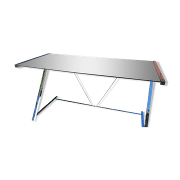 Desk chrome top in tinted glass 140/60cms