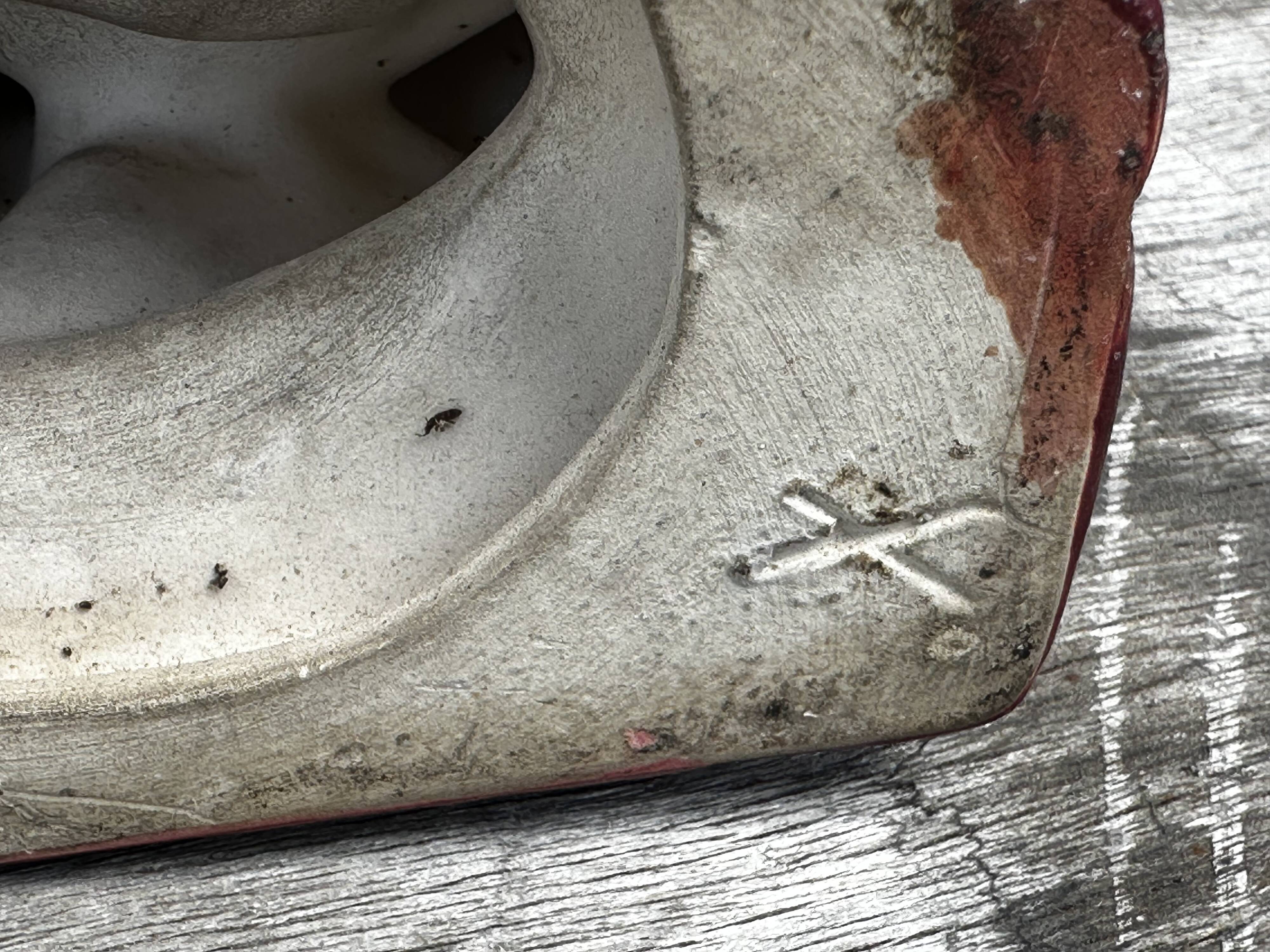 Art Deco sculpture 1930-1940 - Signed ceramic fish